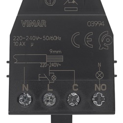 Modulo relè magnetico Quid 10 AX 220-240 V ON/OFF installazione incasso retrofit