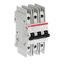 Interruttore automatico SU203M 3 poli 16A C-Char UL489 10kA per impianti residenziali e commerciali