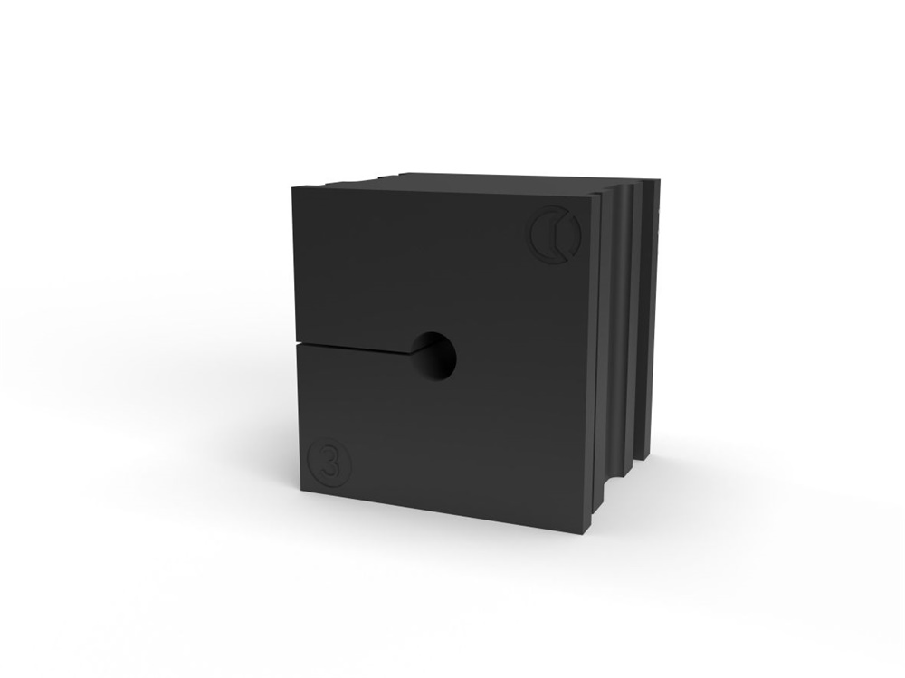 Gommino TPE Nero IP66 HF Passacavi 1 Cavo 3-4mm Industria