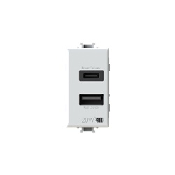 USB 3.0 Presa Bticino Matix Bianca 5V 3000mA per Impianti Elettrici
