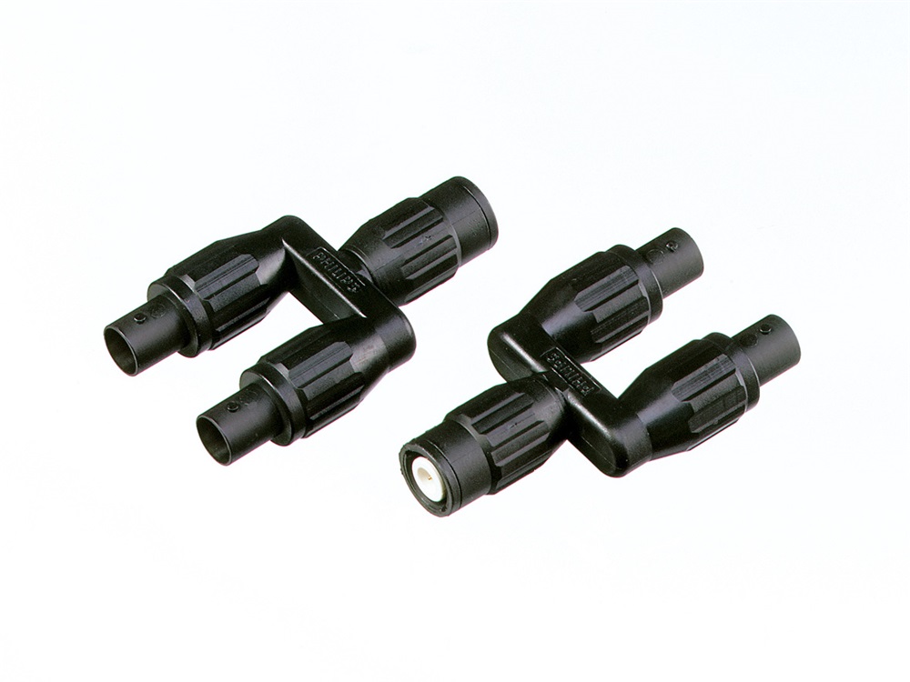 PM9093/001 ADATTATORE BNCMAS/BNCFEM