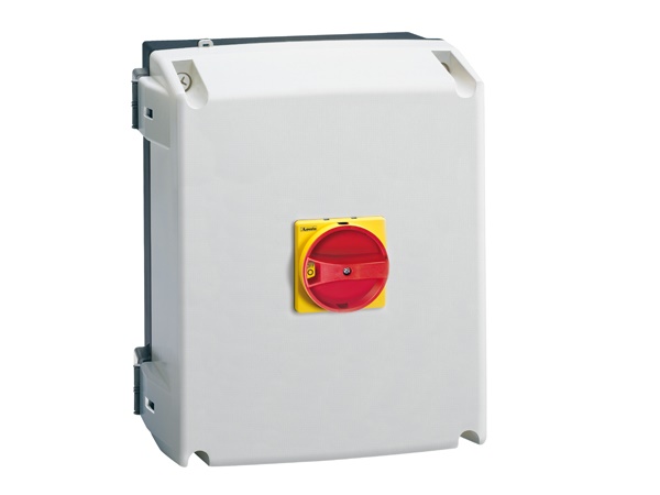 Cassetta vuota IP65 per interruttori sezionatori GA125A-GA160A con maniglia giallo/rossa
