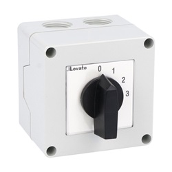 MULTIVIA 0-3 1P 16A CASS. PLASTICA