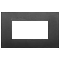 Placca Classic 4 moduli tecnopolimero antibatterico nero per impianti elettrici