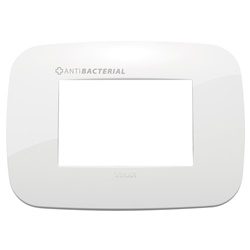 Placca Round 3 moduli antibatterico bianco tecnopolimero per impianti elettrici
