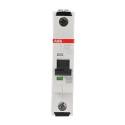 Interruttore automatico S300P 1P 32A tipo C protezione sovraccarico cortocircuito impianti industriali e residenziali