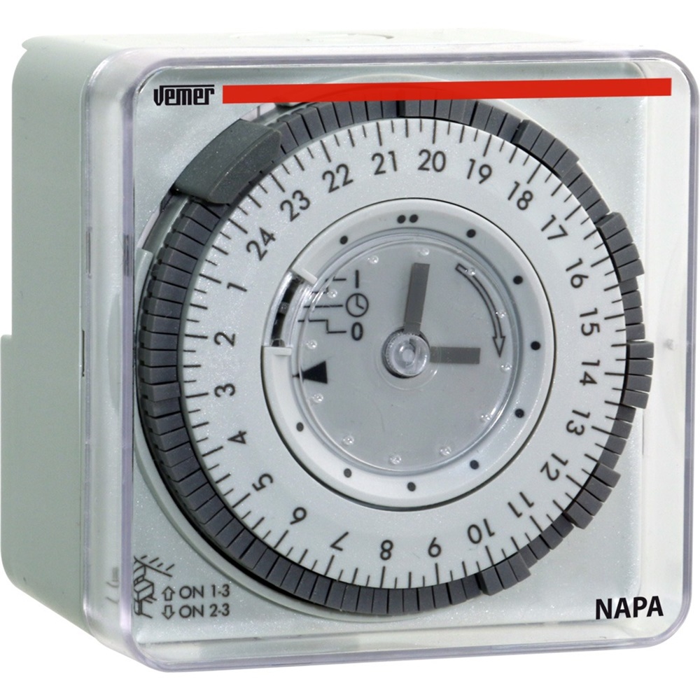 Orologio elettromeccanico giornaliero 115V con riserva carica per installazione pannello, parete, barra DIN