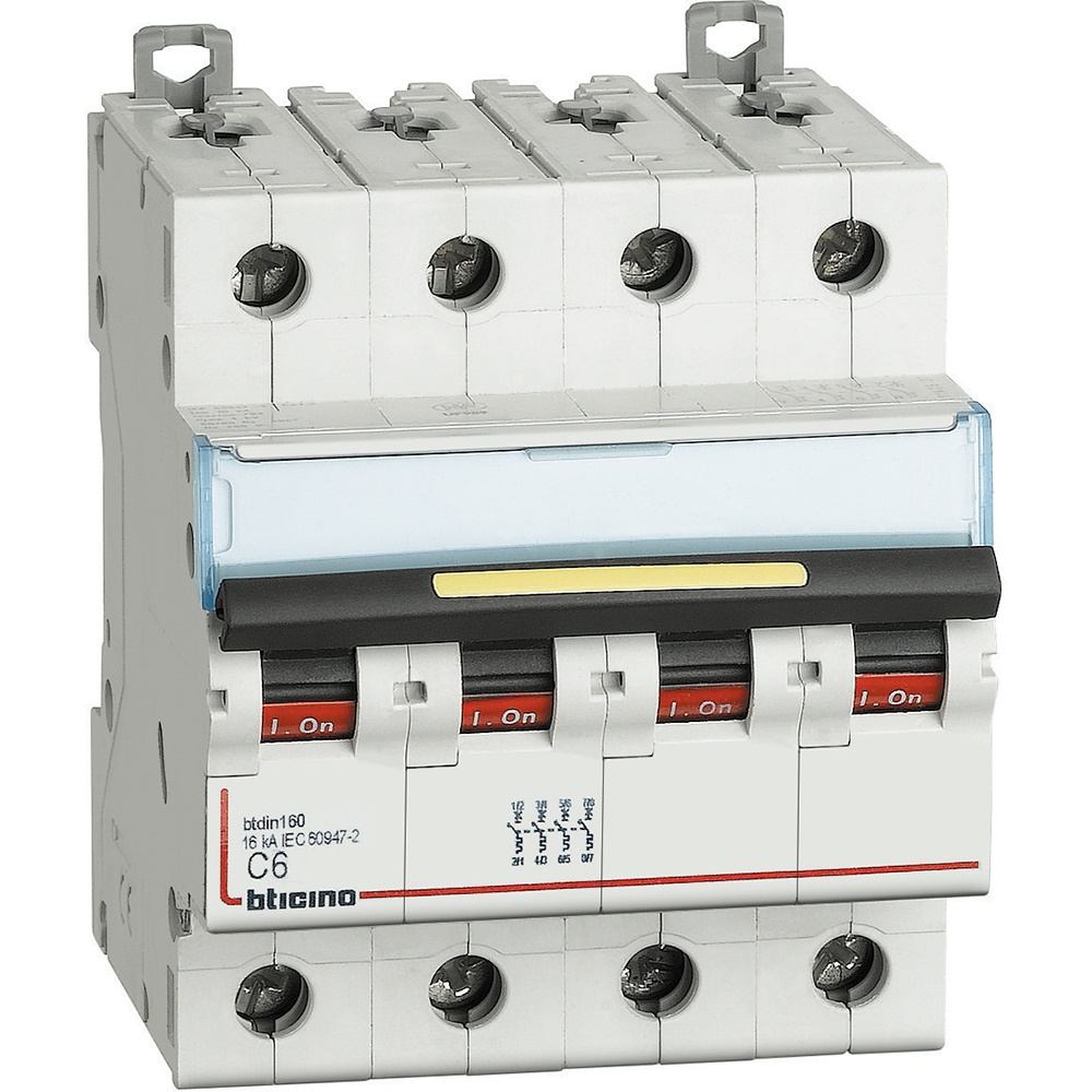 Interruttore magnetotermico 4P curva C 6A 16kA per impianti elettrici