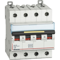 Interruttore magnetotermico 4P curva C 6A 16kA per impianti elettrici
