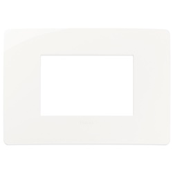 Placca Plana Up 3 moduli tecnopolimero bianco installazione rapida affidabile