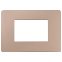 Placca piatta da incasso 3 moduli finitura opaca terracotta per impianti elettrici a parete