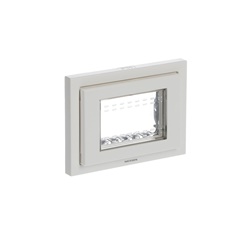 Placca IP55 nera protezione incasso resistente polvere e acqua per impianti elettrici professionali