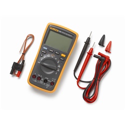 Multimetro digitale Fluke 17B+ CAT III 600V misure tensione corrente resistenza temperatura portatile robusto