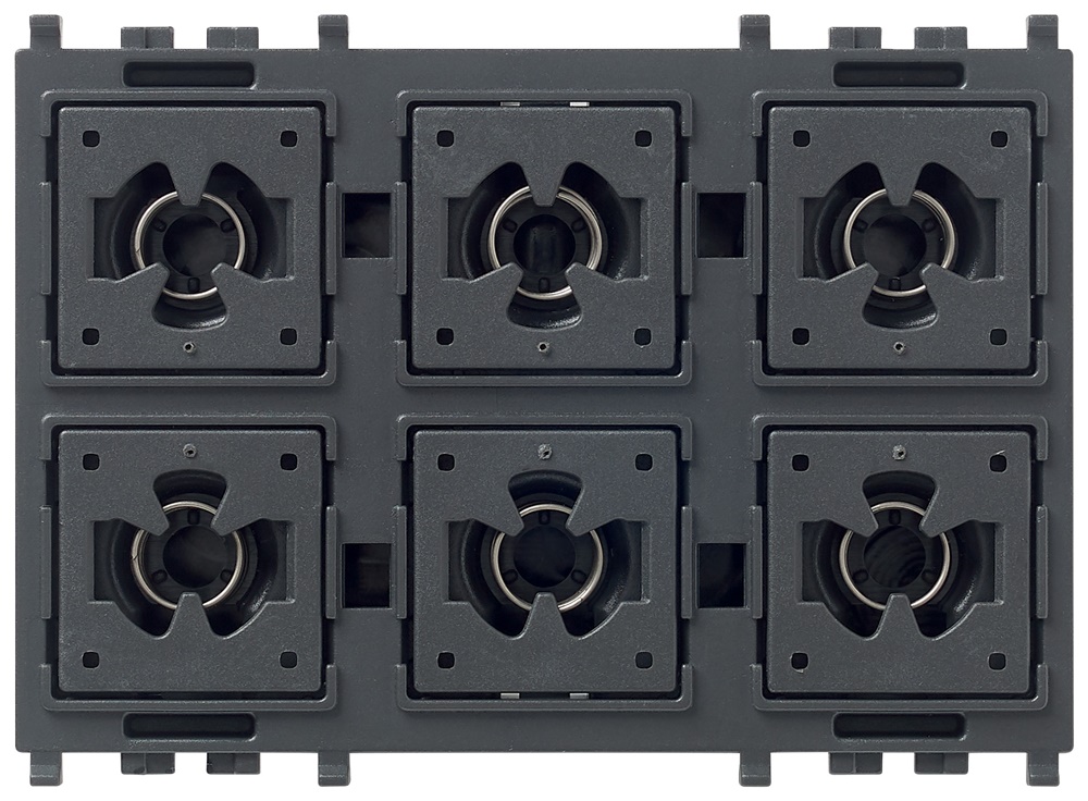Comando KNX Secure 6 pulsanti LED RGB 3 moduli