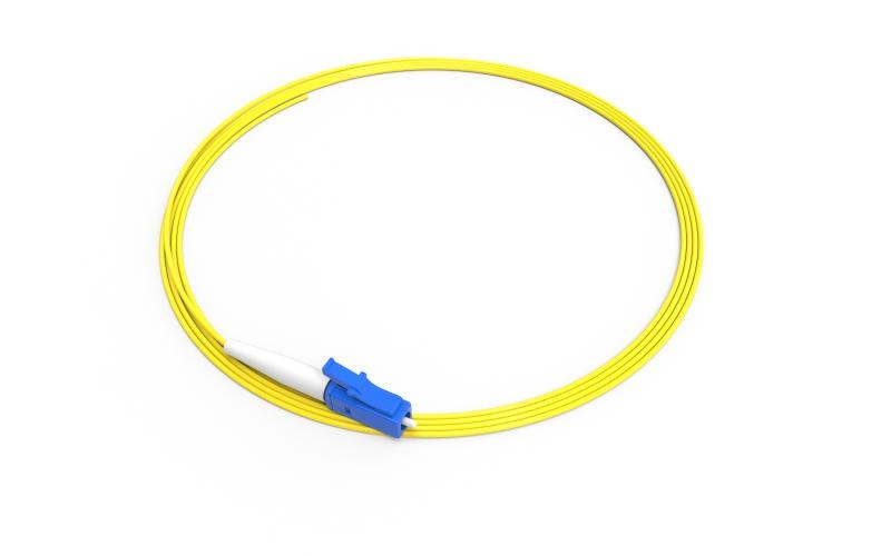 Pigtail fibra ottica singlemode LC giallo rete dati installazione facile