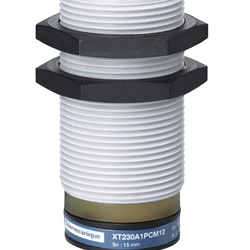 Sensore capacitivo prossimità M30 plastica 15 mm PNP NO+NC 12-24 VDC per rilevamento materiali isolati e conduttivi