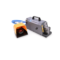 Pressa da banco pneumo-oleodinamica per connettori preisolati PVC da 0,25 a 6 mmq