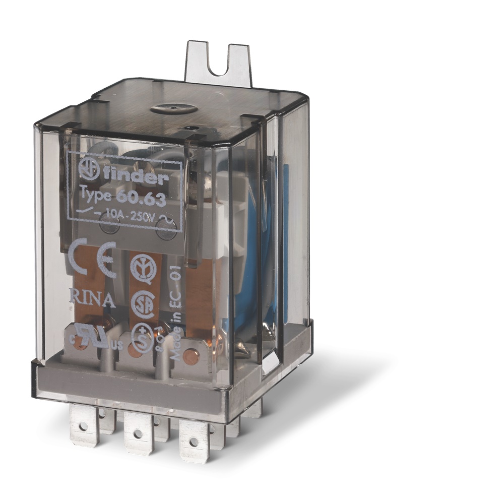 Relè industriale 3 contatti 10A 230V commutazione affidabile per impianti elettrici professionali