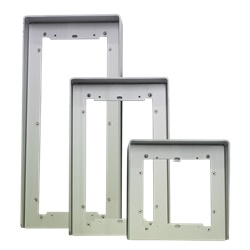Serie Ikall - Visiera antipioggia 3 moduli, alluminio anodizzato naturale, 154x332x44mm
