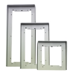 Serie Ikall - Visiera antipioggia 4 moduli, alluminio anodizzato naturale, 281x242x44mm