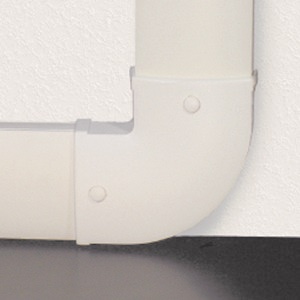 Curva piana TR2000 B.9010 per canaline elettriche, resistente, installazione 90° per impianti residenziali e industriali