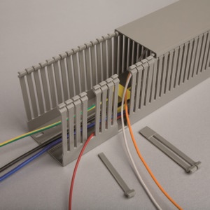 Cavo elettrico CAE144 25x80 mm robusto flessibile per installazioni professionali industriali e civili