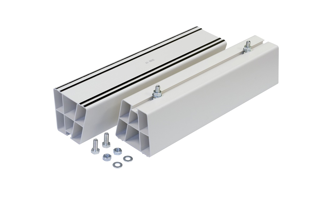 Base a pavimento 450x95x90 mm biestrusa robusta per installazioni elettriche industriali e civili