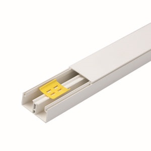Canalina elettrica 30x17 mm doppio scomparto bianco 9010 per organizzazione cavi