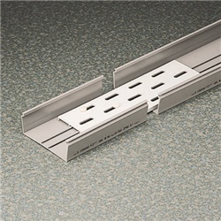 Piatto giunzione 75x250 mm resistente per collegamento canaline portacavi elettriche industriali e civili