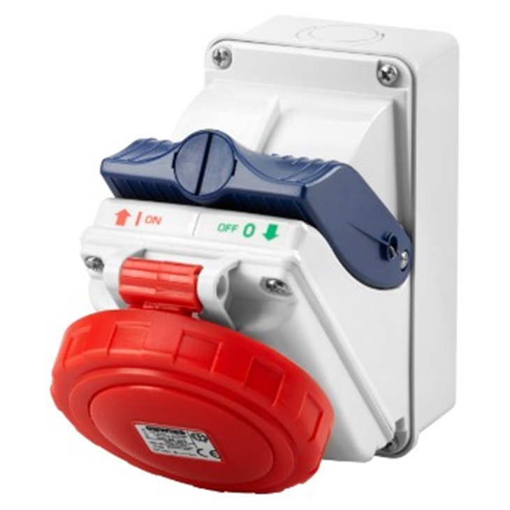 COMBIBLOC - CON FONDO - IP55 - 3P+N+T 32A 480-500V - 50/60HZ 6H