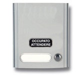 Modulo con 1 tasto OCC-ATT grigio luce