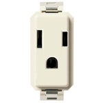 Presa 2P+T 15A USA+SASO 