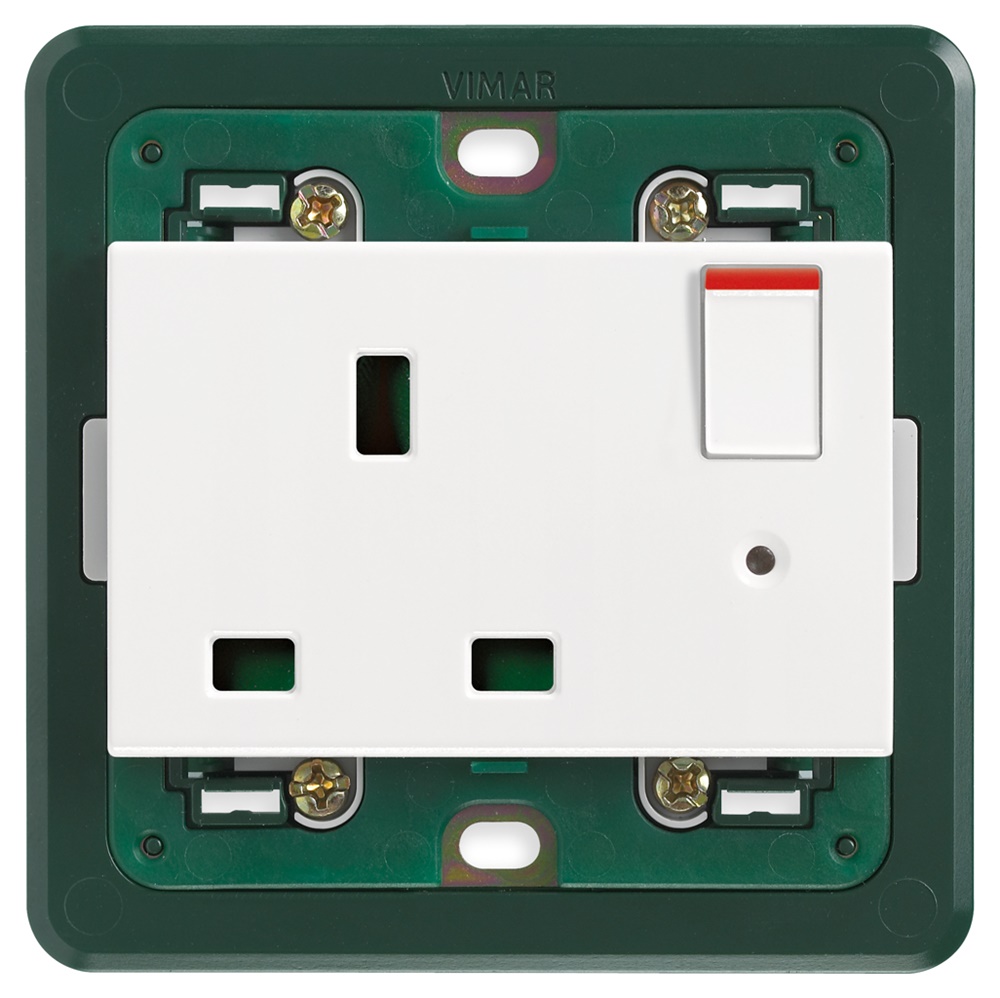 Presa elettrica 2P+T 13A 250V con interruttore bianca standard inglese per scatole BS
