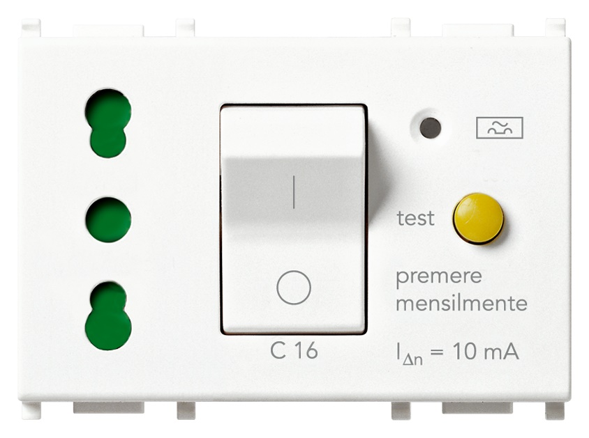 Presa 2P+T 16A P17/11 interbloccata con interruttore magnetotermico differenziale 16A 10mA bianco uso industriale