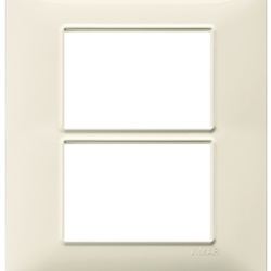 Placca 6 moduli (3+3) beige in tecnopolimero per installazioni elettriche
