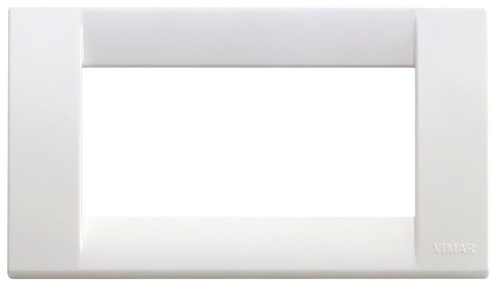 Placca Classica 4 moduli tecnopolimero bianco brillante per installazioni elettriche
