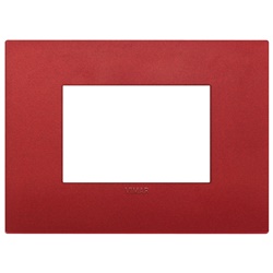 Placca Classic 3 moduli tecnopolimero rosso opaco per impianti elettrici