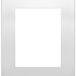 Placca Classic 8 moduli metallo finitura perla matt per installazioni elettriche