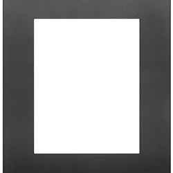Placca Classic 8 moduli tecnopolimero nero per installazioni elettriche