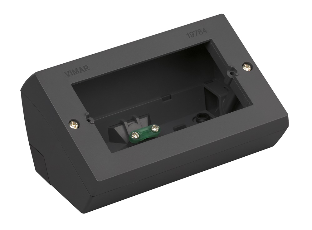 Scatola da tavolo inclinata 4 moduli grigio per installazioni elettriche