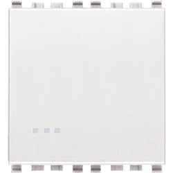 Invertitore 1P 16AX 2 moduli bianco illuminabile tasto sostituibile per lampade con alimentatore integrato