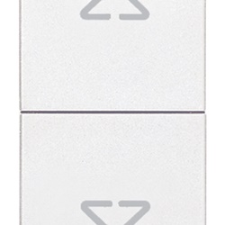 Commutatore 2P 10AX 250V bianco 2 tasti frecce direzionali posizione OFF centrale uso domestico