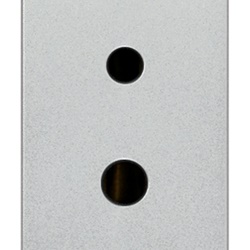Presa polarizzata 2P 6A 24V SELV per impianti Hi-Fi e filodiffusione