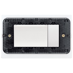 Programmatore carte transponder bianco 4 moduli per placca Eikon tavolo
