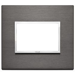 Placca 3 moduli alluminio anodizzato grigio lava per installazioni elettriche