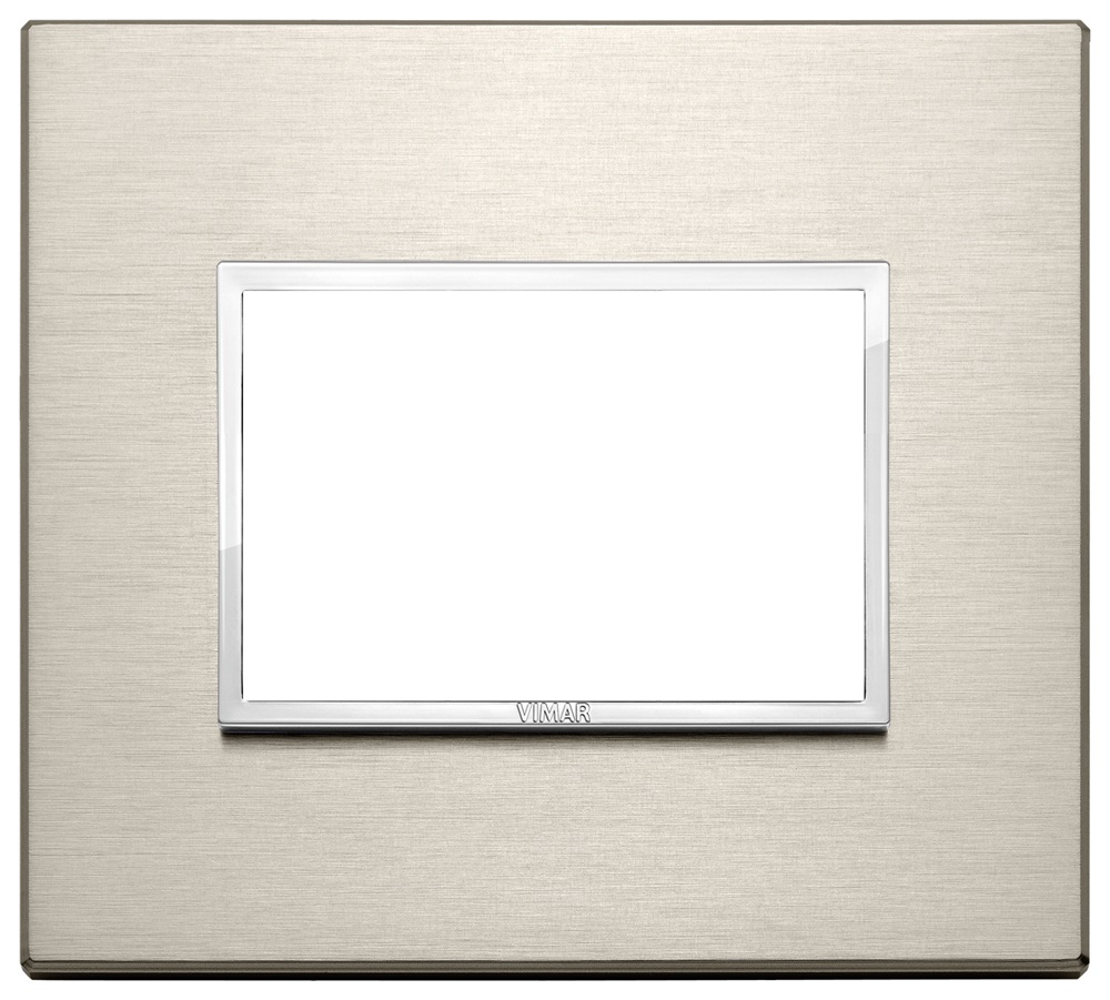 Placca 3 moduli alluminio anodizzato bronzo chiaro per impianti elettrici