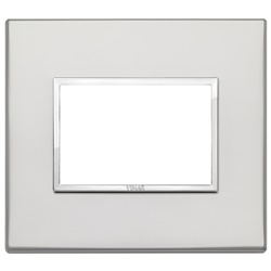 Placca 3 moduli alluminio nobilitato argento per installazioni elettriche