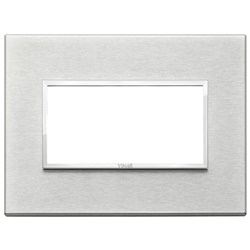 Placca 4 moduli alluminio anodizzato grigio Next per impianti elettrici