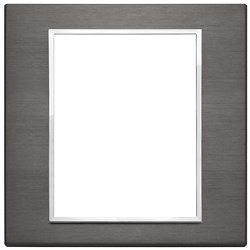 Placca 8 moduli alluminio anodizzato grigio lava per installazioni elettriche