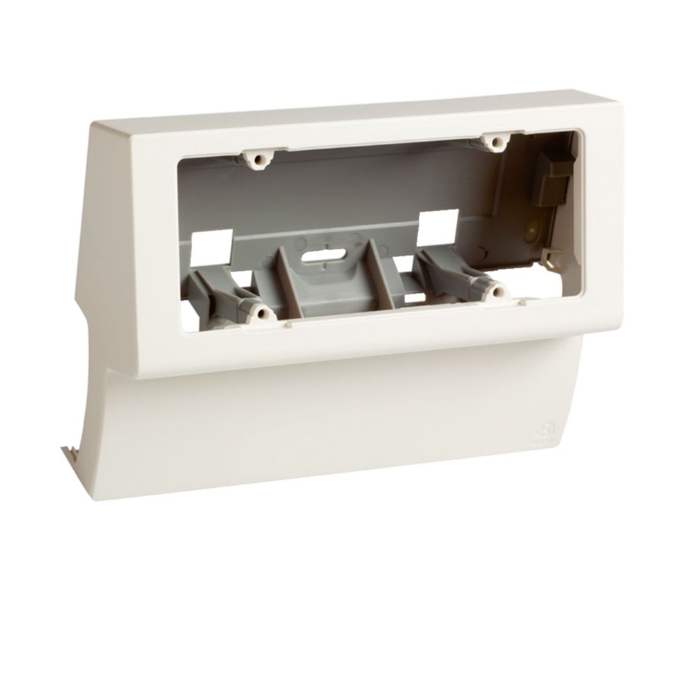 SBNI 6 W Scatola porta apparecchi UNIVERSALE per canale TCN BIANCO